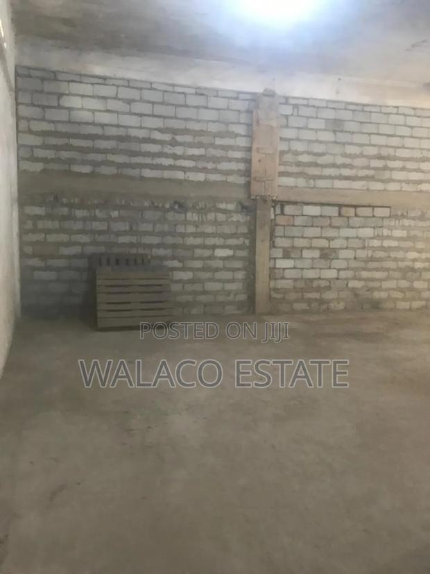 160 Square Metre Warehouse at Tudu for Rent · Photo 6