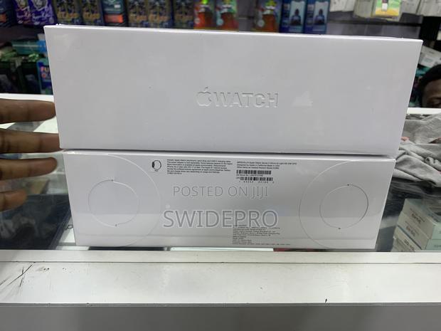 Watch 8 Ultra Smart Watch · Photo 3
