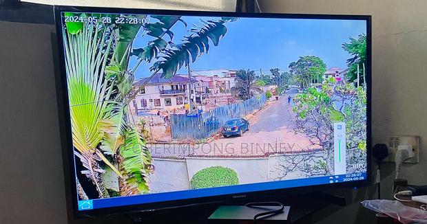 CCTV 4mp Poe Ip Camera Full Colored With Audio · Photo 4