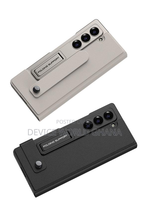 Clamshe Leather Flip Case for Samsung Z Fold 6 With Pen Slot · Photo 6