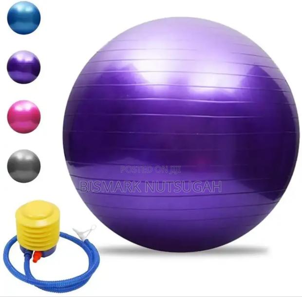 Gym Balls/Yoga Balls · Photo 3