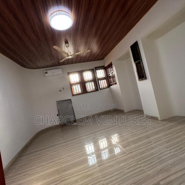 5bdrm House in Charclem Ventures, North Legon for rent · Photo 8