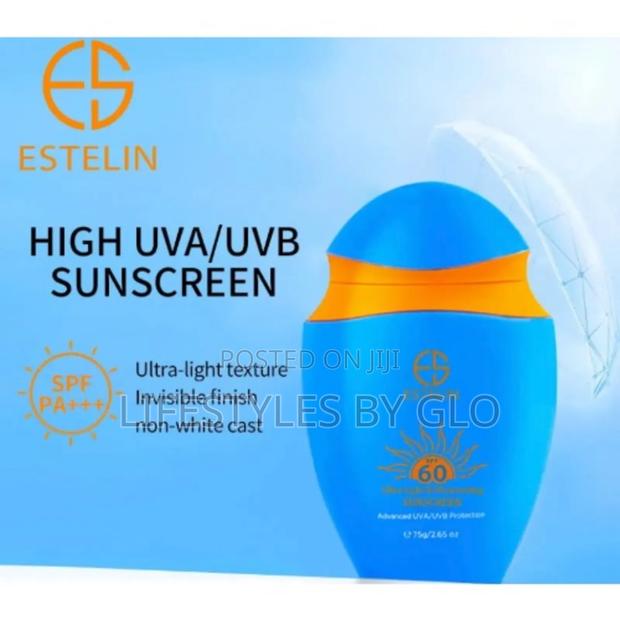 Estelin Ultra-Light Moisturizing Sunscreen SPF 60 · Photo 1