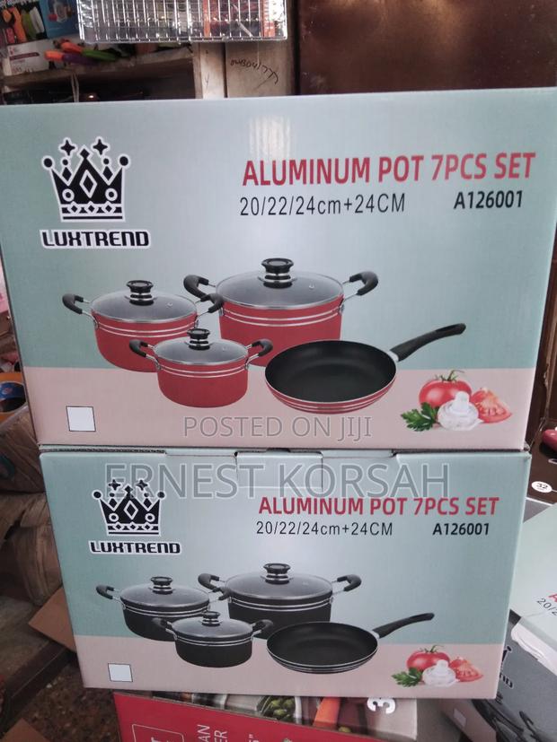 3 Sets Plus Frying Pan Luxtrend Non - Stick Cookware · Photo 2