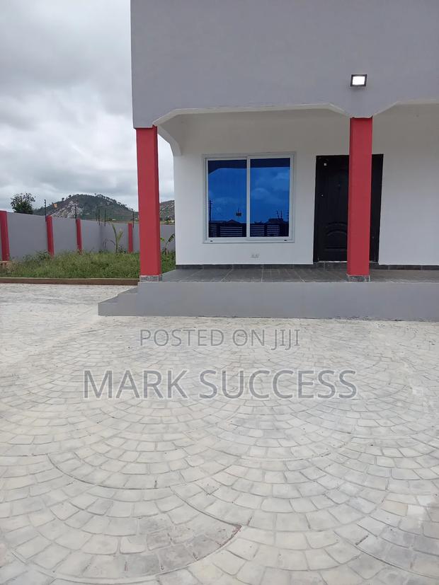 2bdrm House in Budumburam for sale · Photo 2