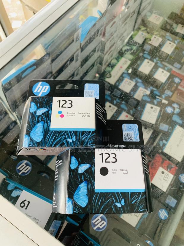HP 123 Black Colour Original Ink Cartridge · Photo 1