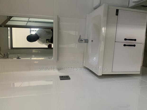 4bdrm Mansion in Hfc Estate, Spintex for sale · Photo 8