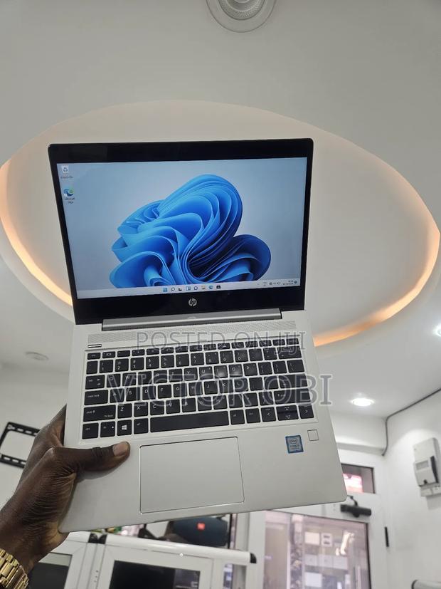 Laptop HP ProBook 430 G6 8GB Intel Core I5 SSD 256GB · Photo 1