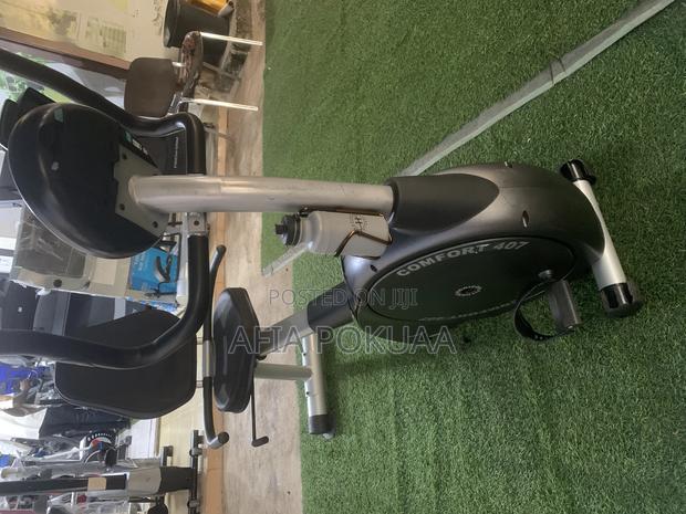 Recumbent Bike · Photo 8