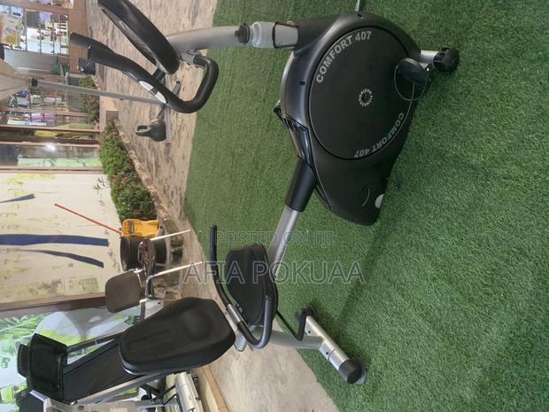 Recumbent Bike · Photo 2