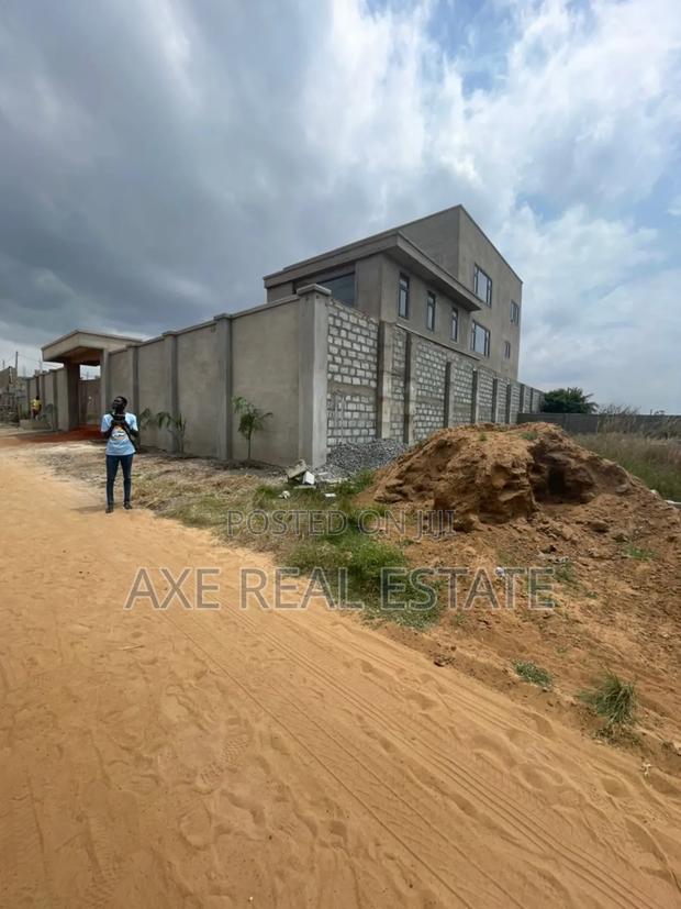 Suitable Legal Lands - Prampram · Photo 2