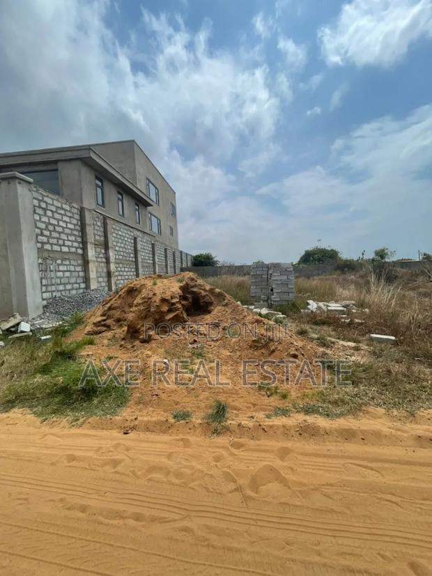 Suitable Legal Lands - Prampram · Photo 3