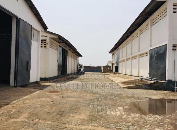 Tema Com.12 Warehouse for Sale · Photo 4