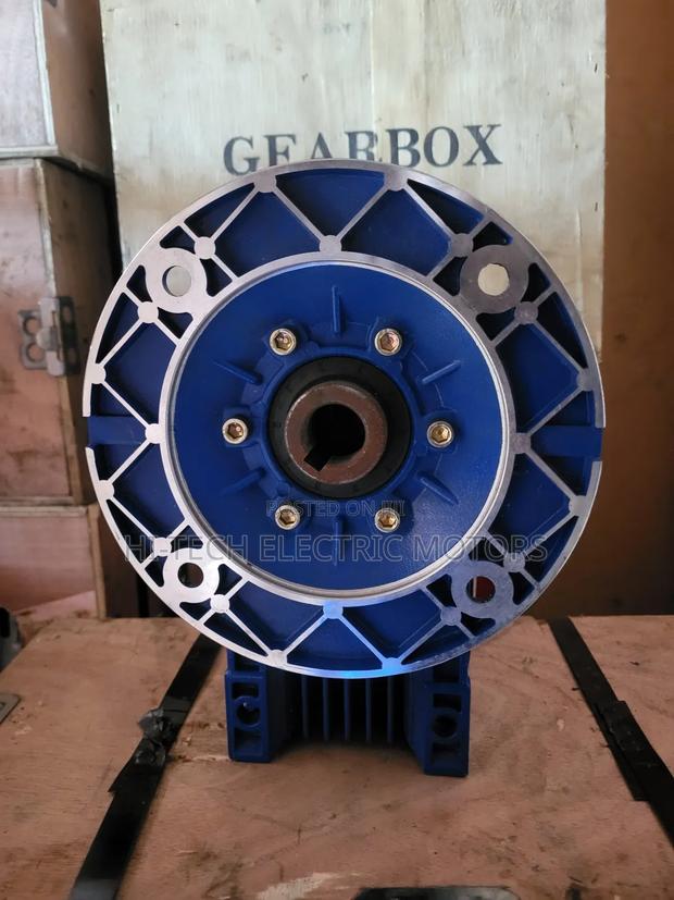 Worm Gearbox for Conveyors · Photo 3