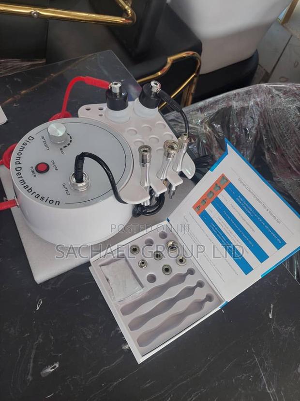 Diamond Dermabrasion Machine · Photo 1