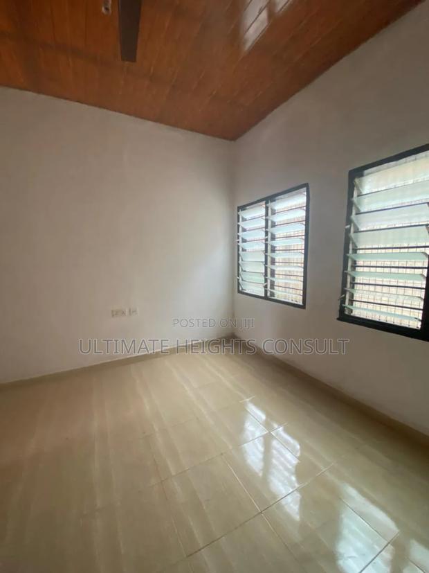 2bdrm Apartment in Official Town for rent · Photo 8