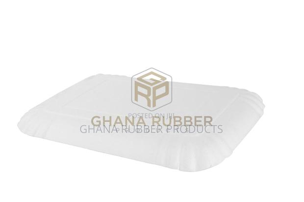 Carton Tray White Large (130pcs) · Photo 1