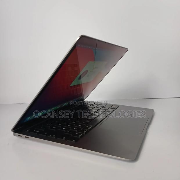 Laptop Apple MacBook Air 2020 8GB Intel Core i5 HDD+SSD 500GB · Photo 6