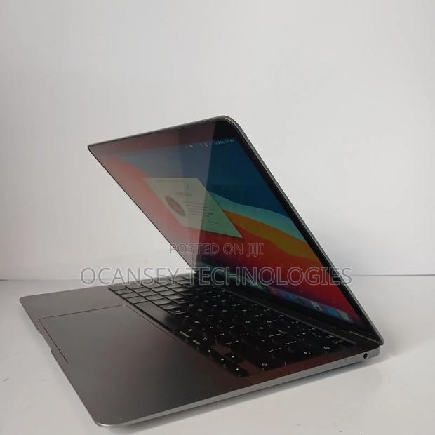 Laptop Apple MacBook Air 2020 8GB Intel Core i5 HDD+SSD 500GB · Photo 7