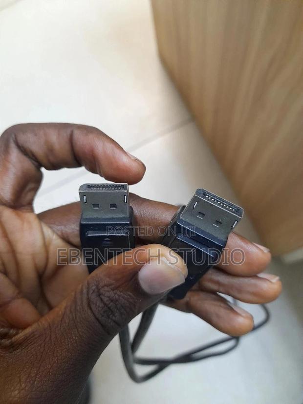 Display Port (DP) to Display Port (DP) Cable · Photo 6