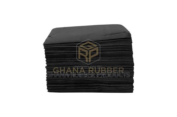 Cocktail Table Napkins Black Small (2400pcs) · Photo 2