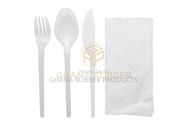 Cutlery Set Standard (800 Packets) · Photo 1