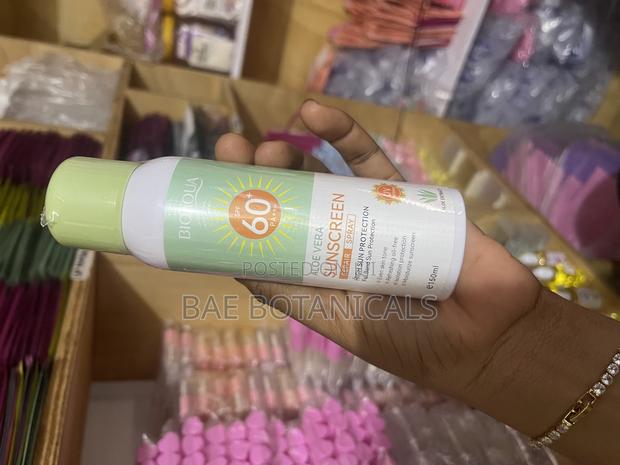 Sunscreen Spray Lotion -150ml SPF60 · Photo 1