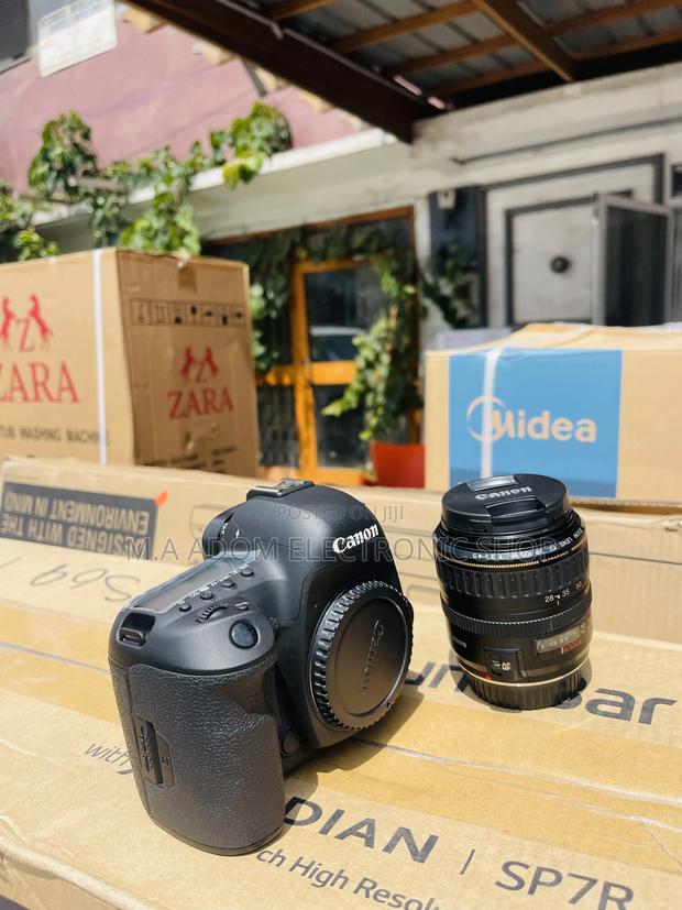 Shop Canon EOS 5D Mark Iv Digital SLR Camera · Photo 1