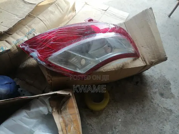 R/H Tail Light Suzuki Swift 2013-2014 · Photo 1