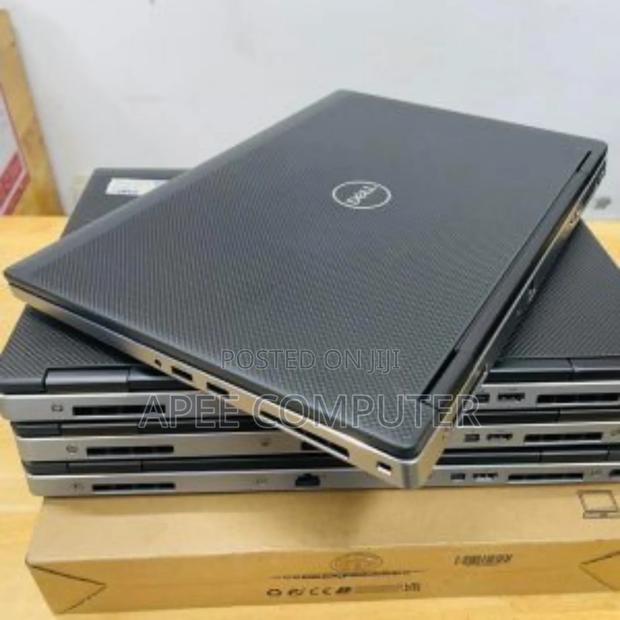 Laptop Dell Precision 7560 32GB Intel Xeon SSD 512GB · Photo 3