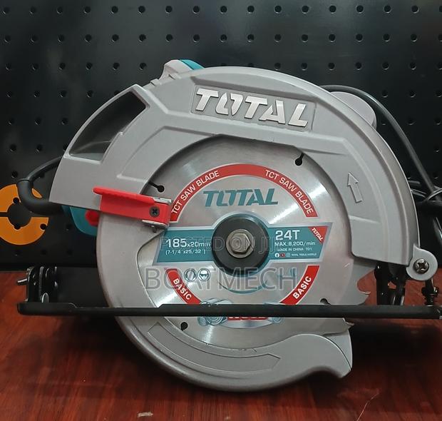 Total Circular Saw 1600W - 185mm · Photo 1