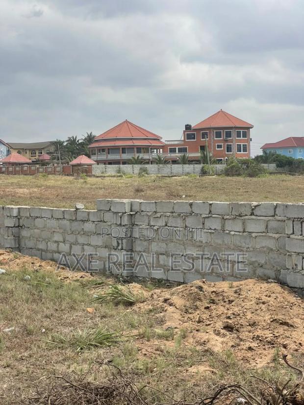 Accredited Beach View Lands - Prampram · Photo 3
