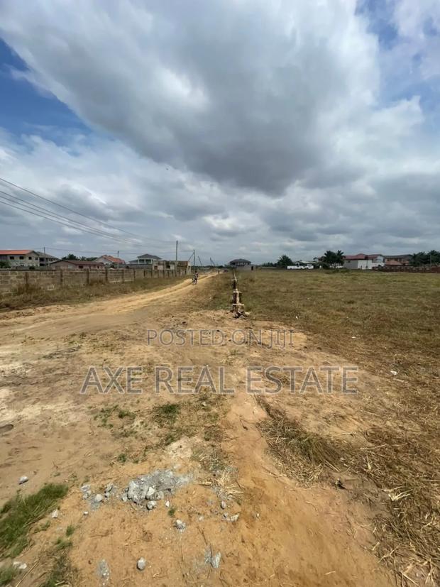 Genuine Price on Full Plot at Prampram Beach Road · Photo 2