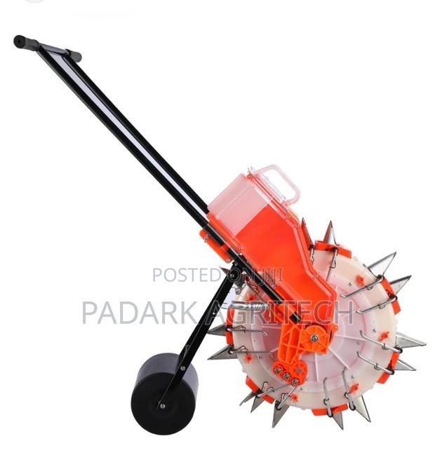 Planting Machine · Photo 1