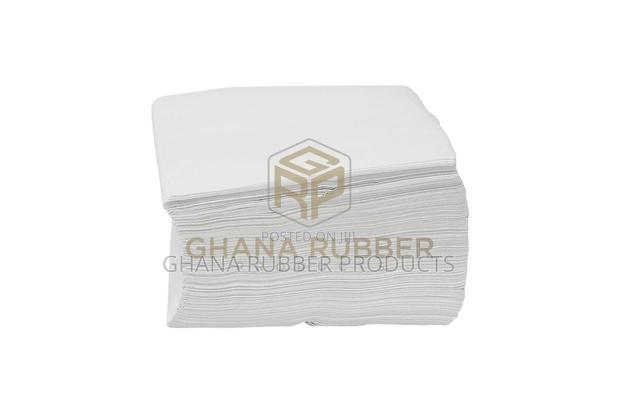 Duni Luxury Napkins White (16 Packets) · Photo 1