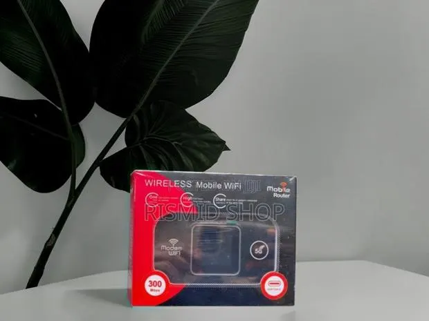 Portable 5G LTE Wireless Router With 300Mbps Speed · Photo 1