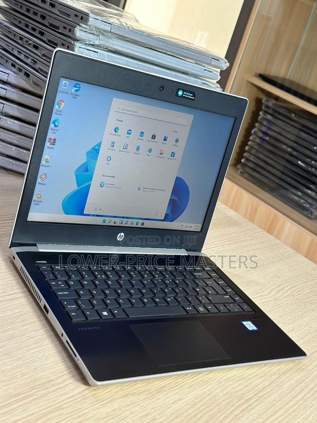 New Laptop HP 430 G5 8GB Intel Core I5 SSD 256GB · Photo 2