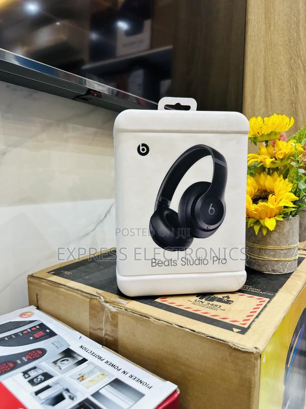 Order for Bose Studio Pro Headset · Photo 1