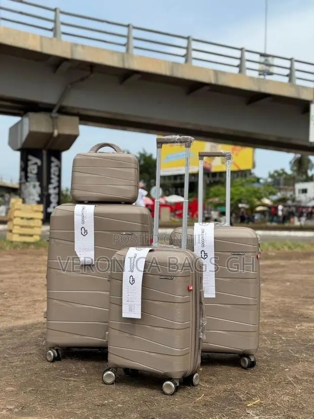 Four in One Trolley Traveling Luggage Unbreakable Pp · Photo 1
