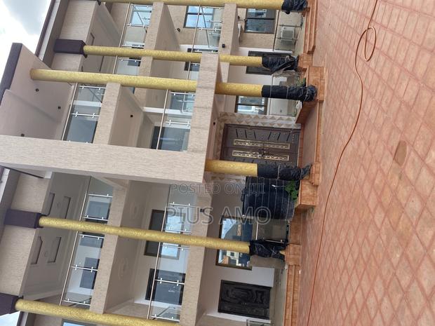 Executive Three Bedrooms Apartments Available for Rent · Photo 1