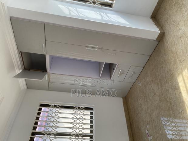 Executive Three Bedrooms Apartments Available for Rent · Photo 6