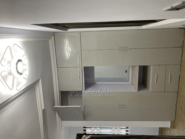 Executive Three Bedrooms Apartments Available for Rent · Photo 8