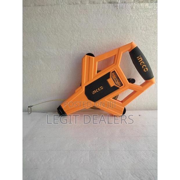 Fibreglass Measuring Tape 50meters · Photo 2