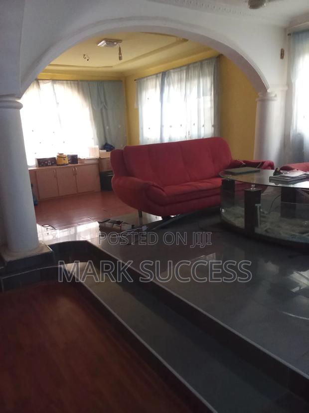 5bdrm House in Bortiano for sale · Photo 8