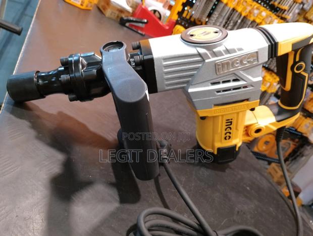 Demolition Breaker 1300watts · Photo 3