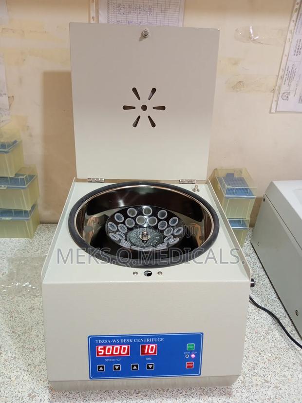 Centrifuge 24 Bucket Digital · Photo 1