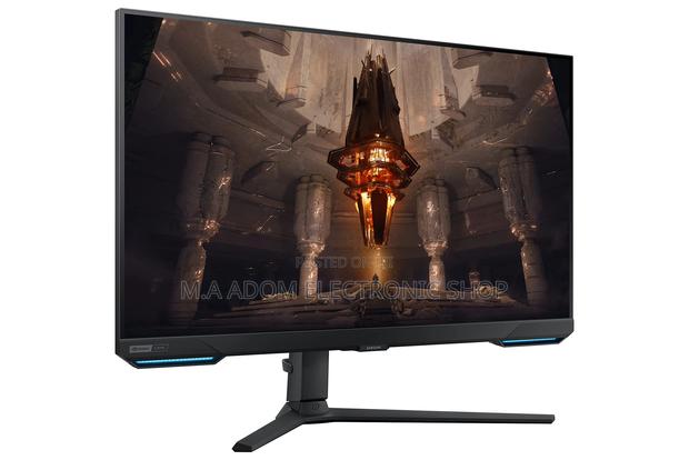 Samsung G7 28” Ultra Wide UHD 144hz Gaming Monitor · Photo 1