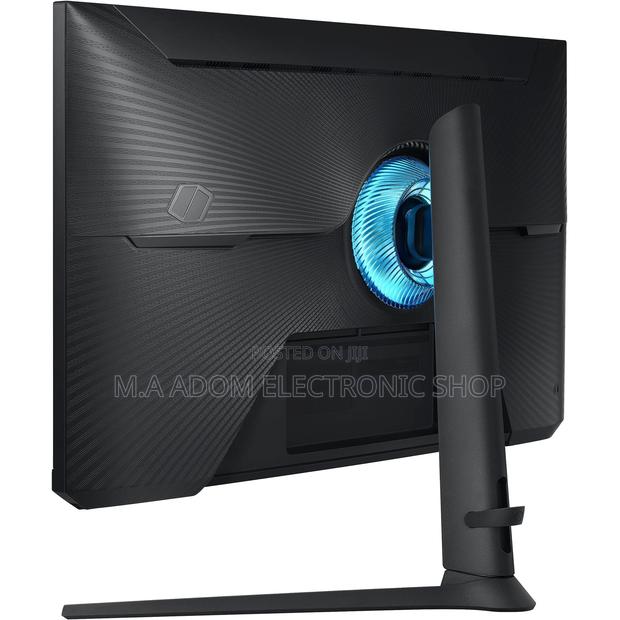 With Remote Control Samsung 28” Ultra Bluetooth Wi-Fi · Photo 2