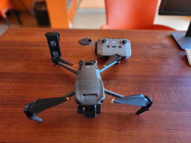 Dji Mavic 3 · Photo 1