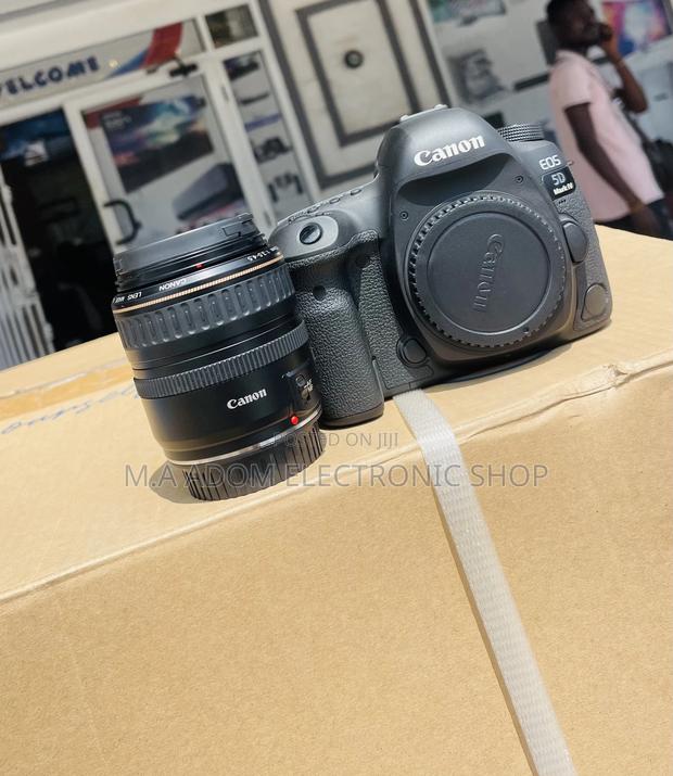 Get Original Anon EOS 5D Mark IV Digital SLR Camera · Photo 1